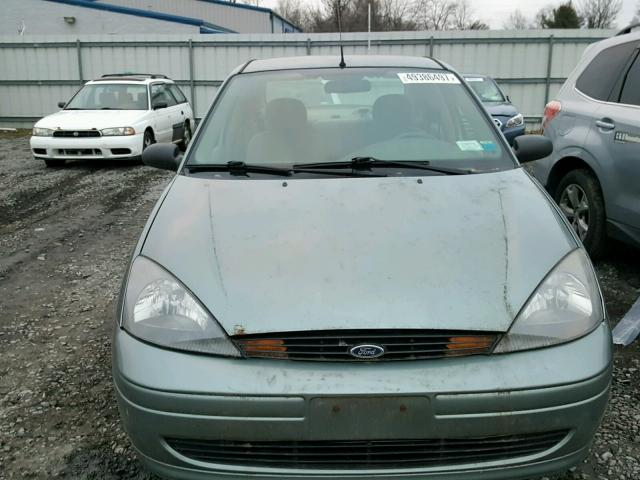 1FAFP34Z54W182674 - 2004 FORD FOCUS SE C BEIGE photo 9