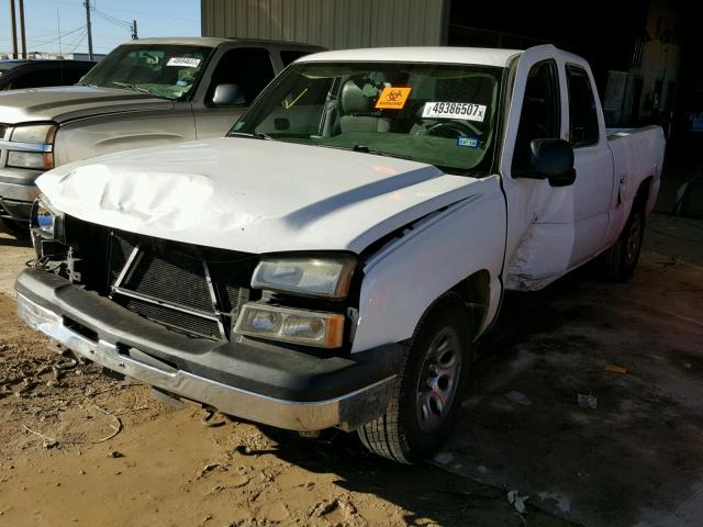 1GCEC19X87Z192308 - 2007 CHEVROLET SILVERADO WHITE photo 2