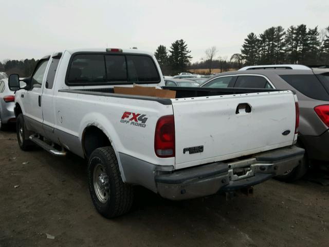 1FTNX21LX3EA03260 - 2003 FORD F250 SUPER WHITE photo 3