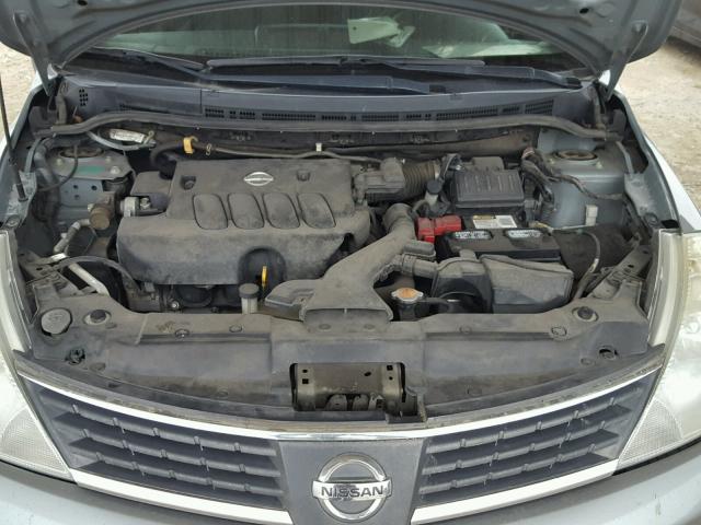 3N1BC13E09L382921 - 2009 NISSAN VERSA S GRAY photo 7