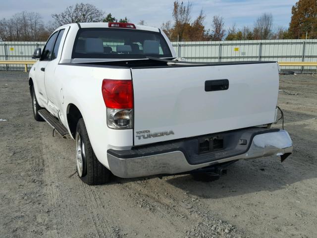 5TFRT54118X024292 - 2008 TOYOTA TUNDRA DOU WHITE photo 3