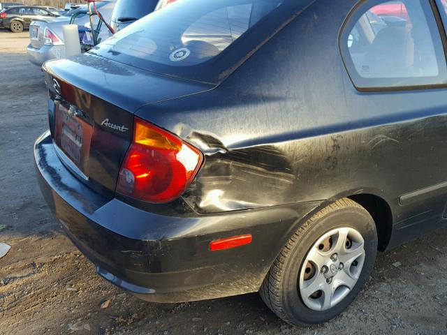 KMHCF35C23U245603 - 2003 HYUNDAI ACCENT L BLACK photo 9