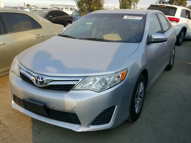 4T4BF1FK1DR277858 - 2013 TOYOTA CAMRY L SILVER photo 2