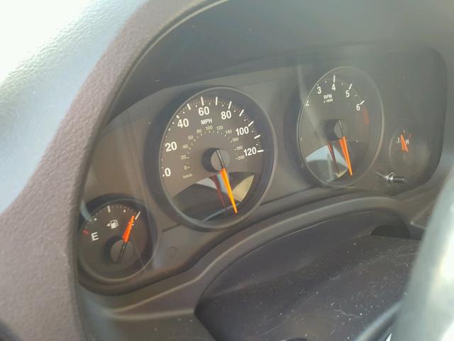 1J4NF1FB5BD280782 - 2011 JEEP COMPASS SP ნაცრისფერი ფოტო 8