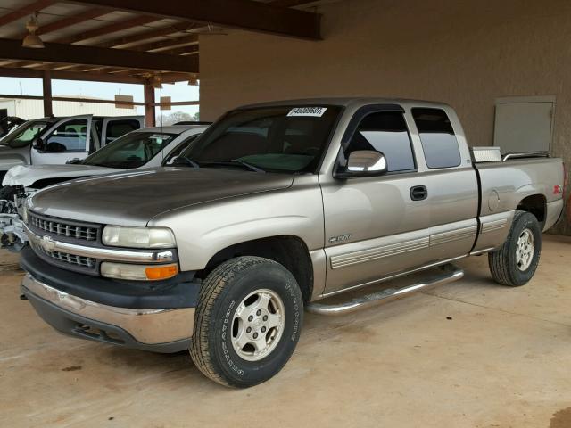 2GCEK19V5X1275155 - 1999 CHEVROLET SILVERADO GOLD photo 2