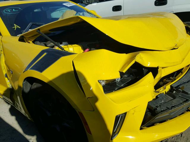 1G1FB1RX4H0157366 - 2017 CHEVROLET CAMARO LT YELLOW photo 9