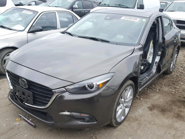 3MZBN1W35HM136910 - 2017 MAZDA 3 GRAND TO BROWN photo 2