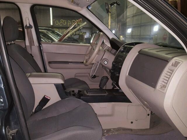 1FMCU02Z38KC15266 - 2008 FORD ESCAPE XLS SILVER photo 5