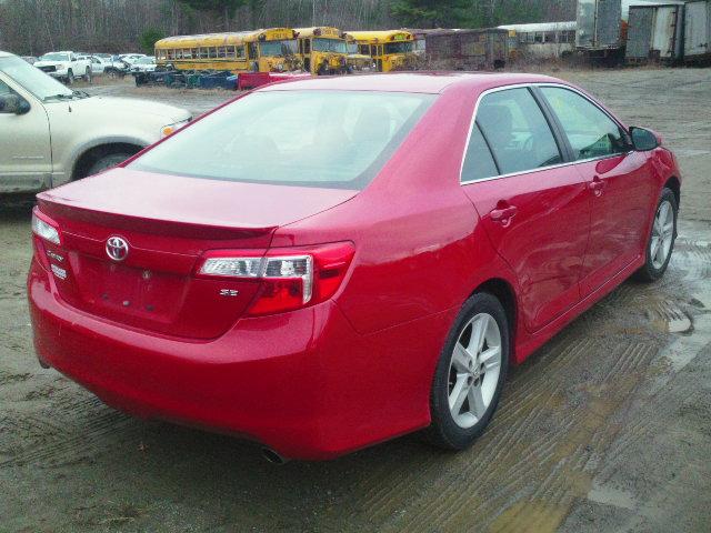 4T1BF1FK5DU637806 - 2013 TOYOTA CAMRY L RED photo 4