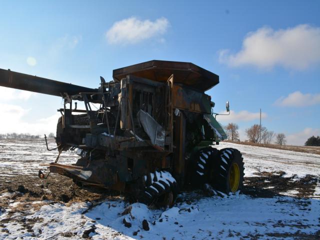 1H09770STA0739121 - 2010 JOHN DEERE 9770 STS GREEN photo 1