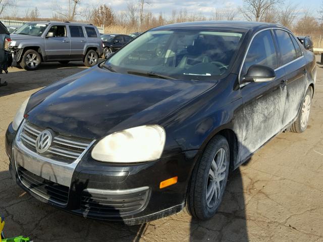 3VWRF71K36M697746 - 2006 VOLKSWAGEN JETTA 2.5 BLACK photo 2