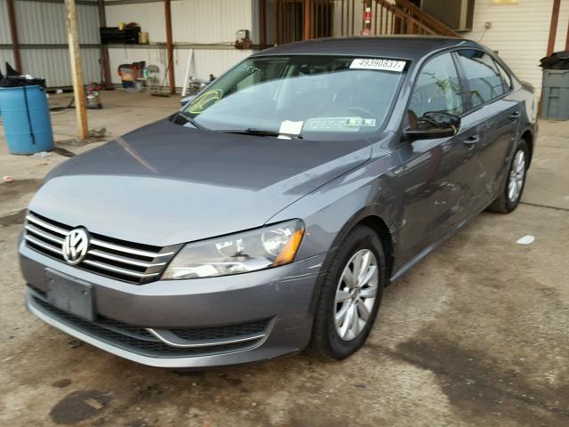 1VWAT7A36EC031933 - 2014 VOLKSWAGEN PASSAT S GRAY photo 2