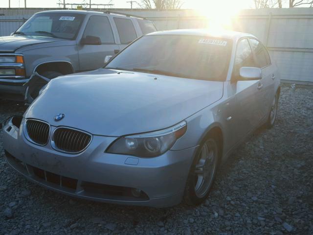 WBANE73527CM56935 - 2007 BMW 530 I SILVER photo 2