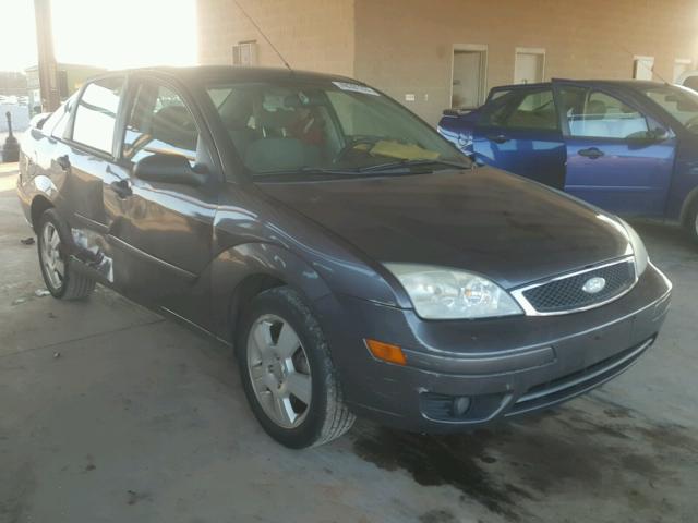 1FAFP34N26W218756 - 2006 FORD FOCUS ZX4 GRAY photo 1