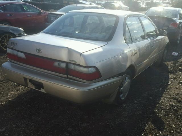 1NXBB02E4VZ617358 - 1997 TOYOTA COROLLA DX TAN photo 4