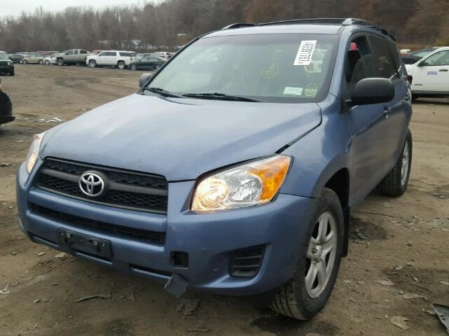 2T3BF4DV8CW197911 - 2012 TOYOTA RAV4 BLUE photo 2