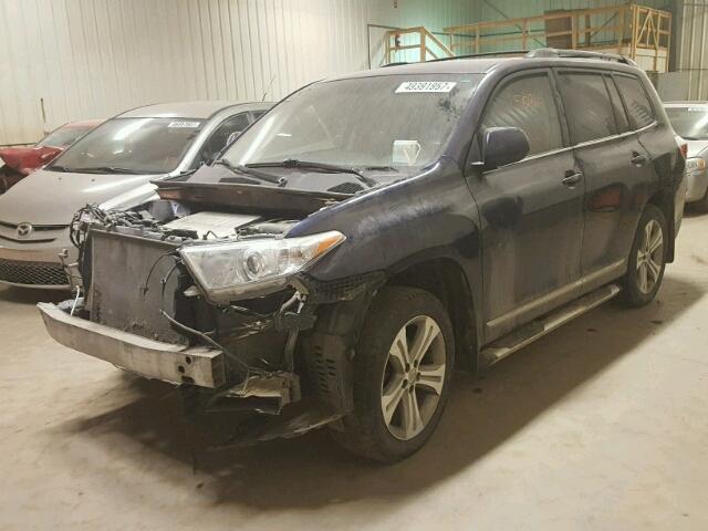 5TDBK3EH6BS052008 - 2011 TOYOTA HIGHLANDER BLUE photo 2