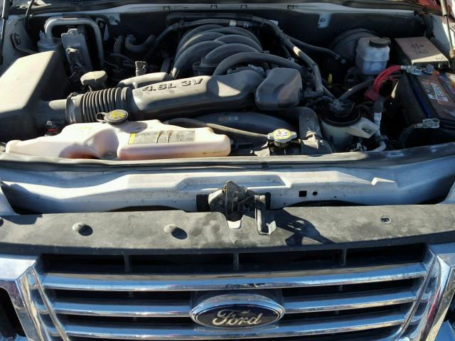 1FMEU7E84AUA81009 - 2010 FORD EXPLORER E WHITE photo 7