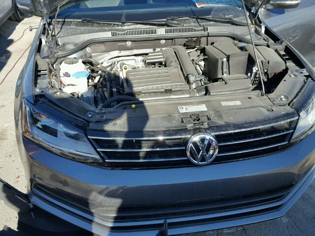 3VWDB7AJ9HM347621 - 2017 VOLKSWAGEN JETTA SE GRAY photo 7