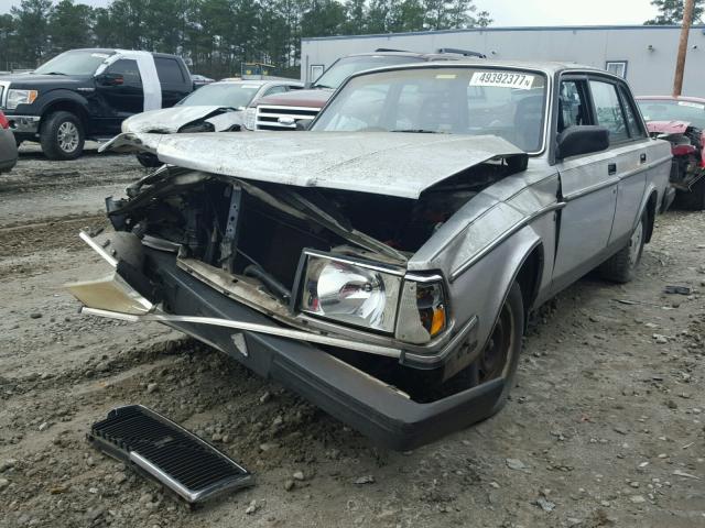 YV1AX8845J1308292 - 1988 VOLVO 244 DL SILVER photo 2