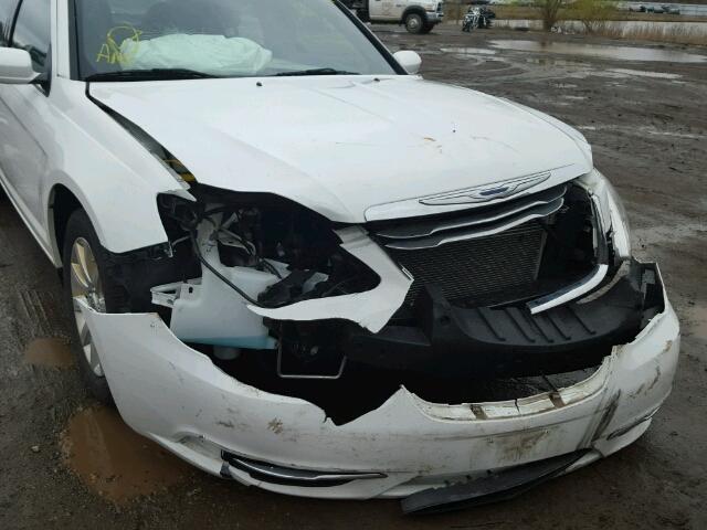 1C3CCBBB0DN601579 - 2013 CHRYSLER 200 TOURIN WHITE photo 9