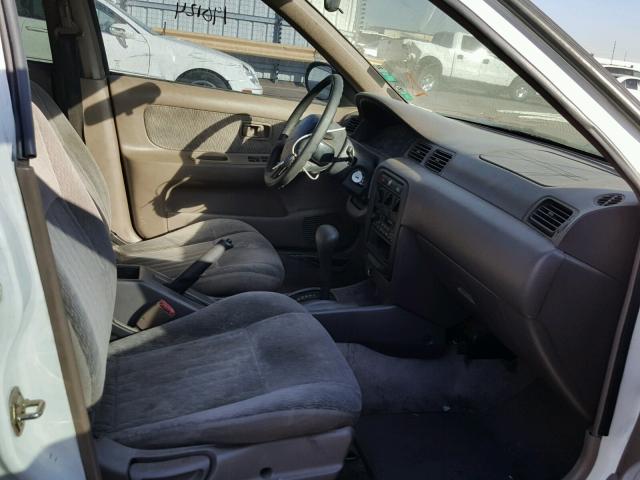 1N4AB41D5WC736999 - 1998 NISSAN SENTRA E WHITE photo 5