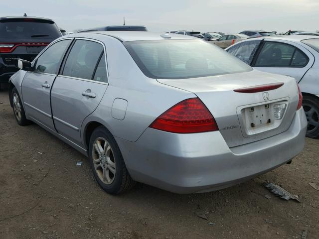 1HGCM56867A167643 - 2007 HONDA ACCORD EX SILVER photo 3