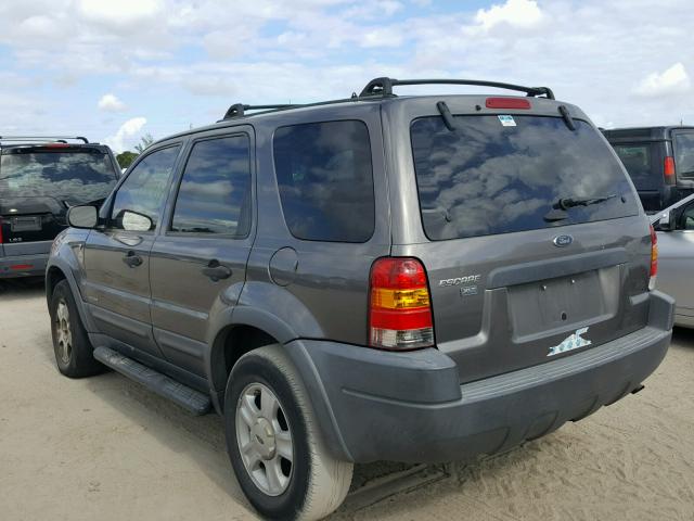 1FMYU03152KD12748 - 2002 FORD ESCAPE XLT GRAY photo 3