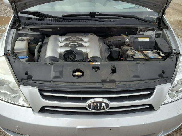 KNDMB233166068052 - 2006 KIA SEDONA EX GRAY photo 7