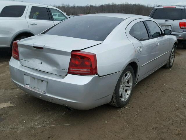 2B3KA43G66H318233 - 2006 DODGE CHARGER SE SILVER photo 4