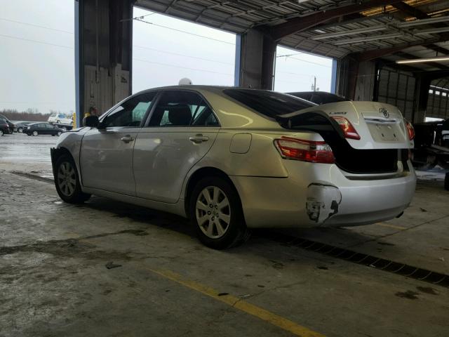 4T1BE46K39U412621 - 2009 TOYOTA CAMRY BASE SILVER photo 3