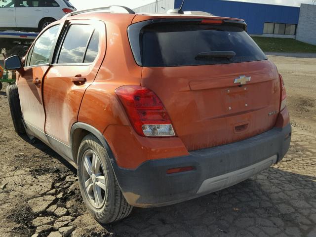 KL7CJLSB5GB593330 - 2016 CHEVROLET TRAX 1LT ORANGE photo 3