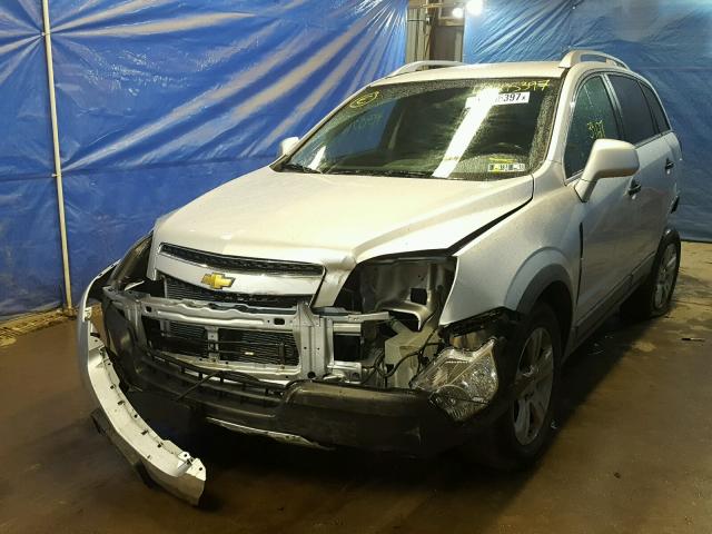 3GNAL2EK7ES549638 - 2014 CHEVROLET CAPTIVA LS SILVER photo 2