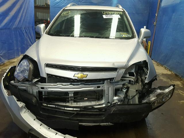 3GNAL2EK7ES549638 - 2014 CHEVROLET CAPTIVA LS SILVER photo 9