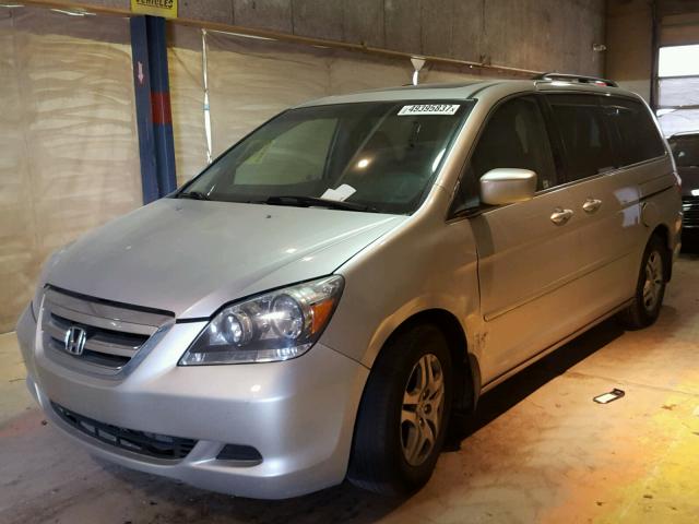 5FNRL38705B064503 - 2005 HONDA ODYSSEY EX SILVER photo 2