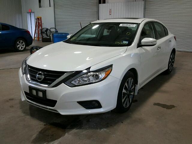 1N4AL3AP3HC113286 - 2017 NISSAN ALTIMA 2.5 WHITE photo 2