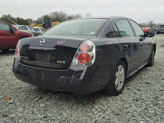 1N4AL11D95N470417 - 2005 NISSAN ALTIMA S BLACK photo 4