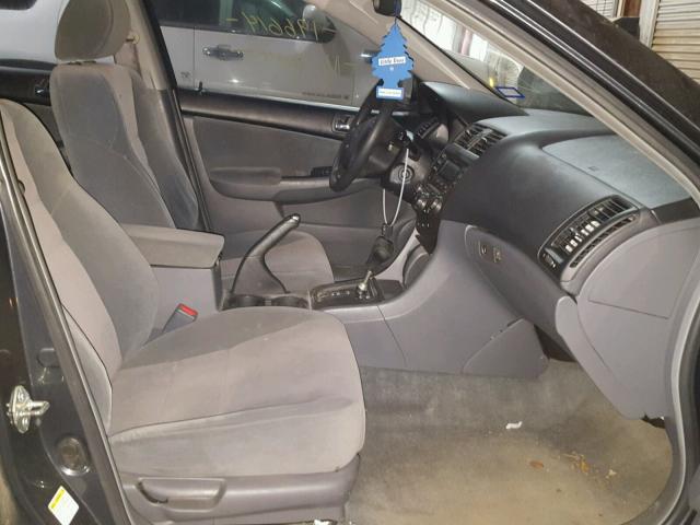 1HGCM66334A102187 - 2004 HONDA ACCORD LX BLUE photo 5