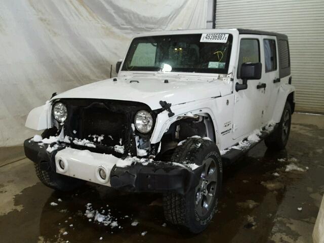 1C4HJWEG9GL253299 - 2016 JEEP WRANGLER U WHITE photo 2