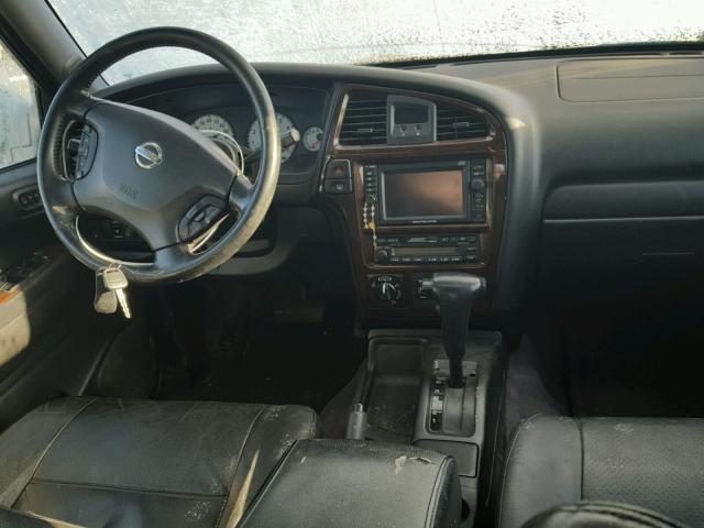 JN8DR09YX2W702797 - 2002 NISSAN PATHFINDER SILVER photo 9