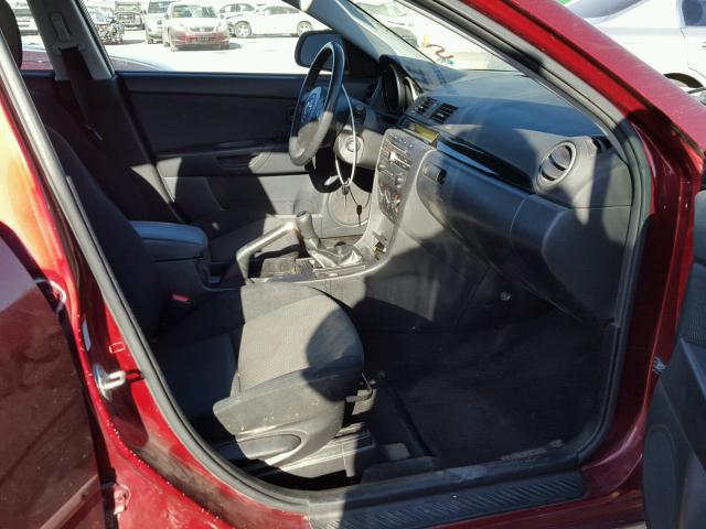 JM1BK32F981129947 - 2008 MAZDA 3 I RED photo 5