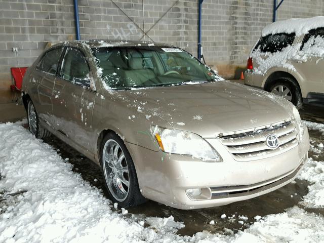 4T1BK36B37U223595 - 2007 TOYOTA AVALON XL GOLD photo 1