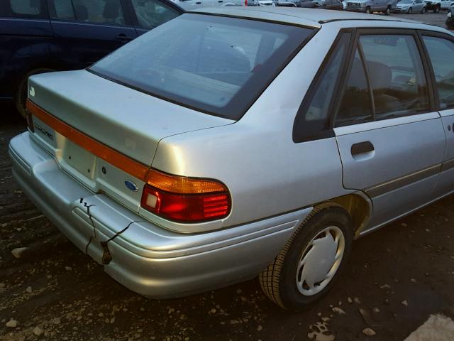 1FAPP14J1PW388551 - 1993 FORD ESCORT LX SILVER photo 9