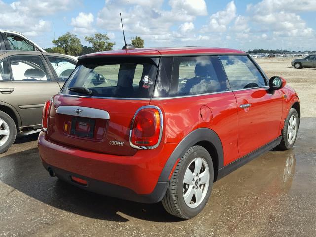 WMWXM5C57FT940162 - 2015 MINI COOPER RED photo 4