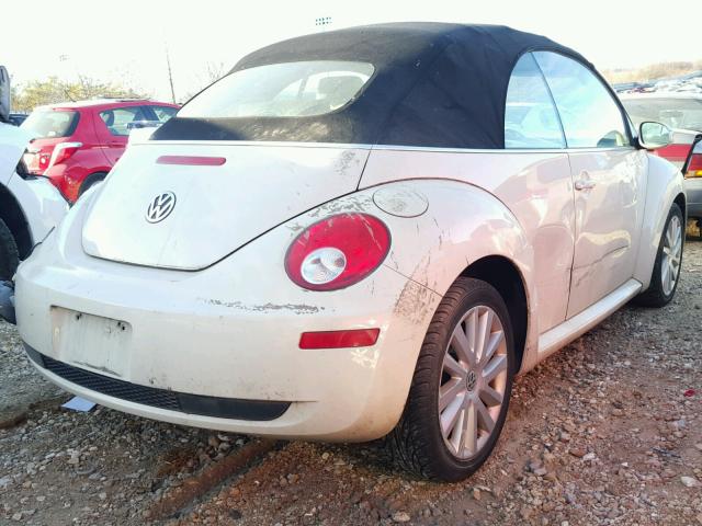 3VWPG31Y88M416691 - 2008 VOLKSWAGEN NEW BEETLE CREAM photo 4