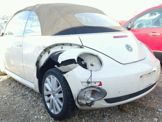3VWPG31Y88M416691 - 2008 VOLKSWAGEN NEW BEETLE 奶油色 照片 9
