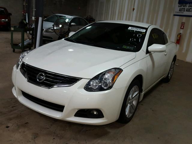 1N4AL2EP8DC903391 - 2013 NISSAN ALTIMA S WHITE photo 2