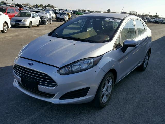 3FADP4BJ0EM157368 - 2014 FORD FIESTA SE SILVER photo 2