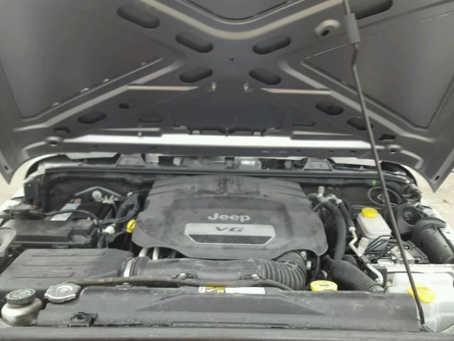 1C4AJWAG7FL660446 - 2015 JEEP WRANGLER S 银色 照片 7