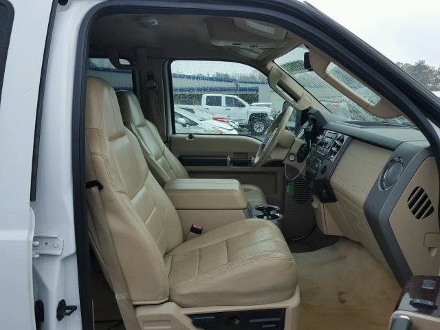 1FTSW21R69EA44648 - 2009 FORD F250 SUPER WHITE photo 5